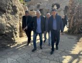 وزير الزراعة يتفقد حديقة الأسماك بالزمالك ويوجه بتطويرها وتوفير سبل الراحة للزائرين