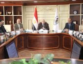 محافظ بني سويف ينقل تحيات سيادة الرئيس لأبناء المحافظة والجهاز التنفيذي ويؤكد التوجيهات الرئاسية خريطة طريق للتنمية والارتقاء بالوطن مع التركيز على أن “وعي المواطن هو الضمانة لتجاوز التحديات”.