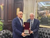 اللجنة العليا  لإدارة مواقع التراث العالمي تتفقد اثار البرين الغربي والشرقي بالأقصر