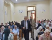 نائب رئيس جامعة الأزهر يلتقي فريق هيئة ضمان الجودة والاعتماد الزائر لكلية دراسات بنات دمنهور ويتفقد انتظام الدراسة بالكلية.
