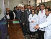 محافظ البحيرة ووزير التموين يتفقدان مطحن سايمون بمنطقة أبو الريش بدمنهور وصومعة الغلال بزاوية غزال