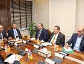وزيرا الزراعة واستصلاح الأراضى والتربية والتعليم يبحثان سبل التعاون في مجال تطوير المدارس الفنية الزراعية بالتعاون مع القطاع الخاص