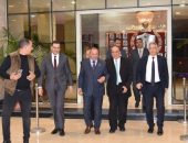 محافظ بورسعيد يشهد ندوة الخبير الاستراتيجي بن بورسعيد  ” اللواء دكتور سمير فرج ” بالمركز الثقافي