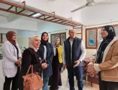 محافظ الإسماعيلية يتابع زيارة مديريات العمل والصحة والتموين لمدرسة النور للمكفوفين بحي ثان الإسماعيلية