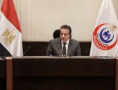 نائب رئيس مجلس الوزراء وزير الصحة يعقد اجتماعًا لوضع حلول عاجلة ومستدامة لزيادة القوى البشرية في تخصص طبيب الأسرة والرعاية بمراكز الرعاية الصحية الأولية