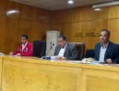 سكرتير عام محافظة الأقصر يستجيب لمطالب المواطنين في اليوم المفتوح