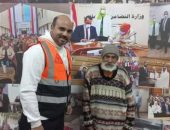 التضامن الاجتماعي: التدخل السريع المركزي ينقذ مسناً قضى نصف عمره بالشارع بلا مأوى