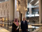 وزير السياحة والآثار يلتقي وزير الثقافة بالمملكة العربية السعودية والوفد المرافق له خلال زيارتهم الرسمية الحالية لمصر