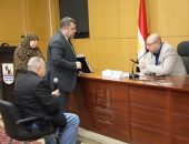 محافظ بني سويف يواصل عقد اللقاء المفتوح لمناقشة شكاوى واحتياجات ومطالب المواطنين.. ويوجه بسرعة تنفيذ الحلول لها