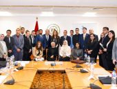 وزير الخارجية والهجرة يفتتح البرنامج التدريبي لشباب الجامعات حول موضوعات السلم والأمن