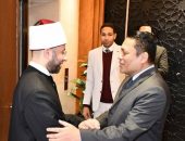 وزير الأوقاف يستقبل سفير ماليزيا لبحث تعزيز التعاون المشترك
