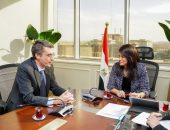 وزيرة التخطيط والتنمية الاقتصادية والتعاون الدولي تُتابع مع المدير الإقليمي للبنك الدولي ملفات الشراكة الجارية وجهود دفع معدلات النمو والتشغيل