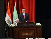 نائب رئيس مجلس الوزراء وزير الصحة يشهد فعاليات احتفال جامعة القاهرة بعيد العلم الـ19