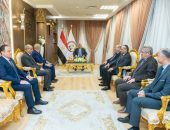 وزير الدولة للإنتاج الحربى يستقبل سفير مصر بالمغرب لبحث الفرص الاستثمارية