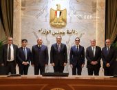 رئيس الوزراء اليوم:  التوقيع على عقد أرض مصنع جديد لتصنيع سيارات “إم جي” في مصر باستثمارات 135 مليون دولار  .. واتفاقية ترخيص فني حصري بين “مجموعة المنصور للسيارات” وشركة “سايك موتور SAIC  الصينية لتصنيع سيارات “إم جي” في مصر