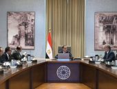 في اجتماع برئاسة رئيس الوزراء:  الحكومة تستعد لإطلاق مبادرة تحويل السيارات للعمل بالغاز الطبيعي