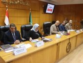 محافظ القليوبية يعقد إجتماع المجلس التنفيذي للمحافظة بحضور الأجهزة التنفيذية لمناقشة خطة المحافظة والمشروعات الجاري تنفيذها بكافة القطاعات