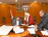 محافظ أسيوط يعتمد المخططات التفصيلية لمدينتي الفتح وأبوتيج لتعزيز البنية التحتية والانضباط في عمليات البناء