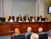 وزير الإسكان يناقش الموقف الحالي لمشروعات الخطة الاستثمارية 2024/2025 لبعض الجهات التابعة للوزارة