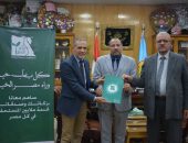 نائب رئيس جامعة الأزهر للوجه القبلي يوقع بروتوكول تعاون مع مصر الخير لسداد مصروفات غير القادرين ودعم المدن الجامعية