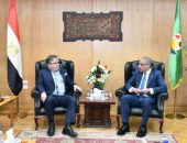 محافظ الفيوم يستقبل سفير البوسنة والهرسك بالقاهرة لبحث سبل التعاون المشترك