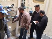 تنفيذاً لتوجيهات وزير الإسكان: جهاز مدينة دمياط الجديدة يشُن حملة مكبرة لإزالة وصلات مياه الخلسة وتحصيل المتأخرات