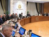 محافظ أسوان يلتقى بوزير الإسكان على هامش حضوره إجتماع مجلس المحافظين .. المحافظ يعرض ملف مشكلة مياه الشرب ، والوزير يستجيب بإيفاد نائبه وقيادات الوزارة والشركة لسرعة إيجاد حلول ناجزة وجذرية