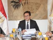 وزير الثقافة يترأس اجتماع اللجنة العليا لوضع استراتيجية جديدة لتطوير الهيئة العامة لقصور الثقافة