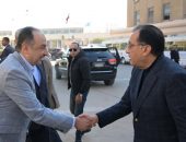 رئيس الوزراء يتفقد شركة مصر للغزل والنسيج ومنطقة المصانع القديمة بمدينة “المحلة الكُبرى”