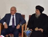 محافظ الأقصر يهنئ الأنبا يواقيم بعيد الميلاد المجيد