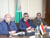 محافظ الجيزة يشهد مراسم القرعة الإلكترونية لتسكين البائعين بسوق العياط الحضارى