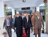 مفتي الجمهورية يناقش رسالة دكتوراه حول (الفلسفة العدمية بين “فريد ريك نتشه” و”مارتن هيدجر” دراسة نقدية مقارنة) ويفتتح قاعة للمناقشات بكلية أصول الدين والدعوة بالمنصورة