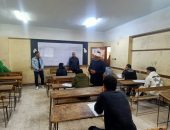 رئيس الإدارة المركزية لشؤون التعليم، بقطاع المعاهد الأزهرية  يتابع أعمال امتحانات النقل للمرحلة الثانوية،  بمنطقة القليوبية الازهرية.