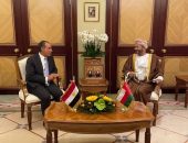 مباحثات سياسية بين وزير الخارجية والهجرة ونظيره العماني