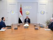 السيد الرئيس عبد الفتاح السيسي، يجتمع ، مع الدكتور مصطفى مدبولي رئيس مجلس الوزراء، والدكتور أيمن عاشور وزير التعليم العالي والبحث العلمي والسيد محمد عبد اللطيف وزير التربية والتعليم والتعليم الفني.