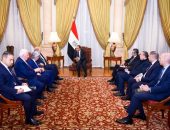 وزير الخارجية والهجرة يستقبل وفد منظمة التحرير الفلسطينية