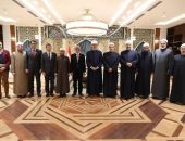 مفتي الجمهورية يبحث مع وفد سنغافوري رفيع المستوى التعاون في تأسيس كلية للدراسات الإسلامية ودعم الفتوى.