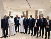 وزير الخارجية والهجرة يلتقي مع مجموعة من الوزراء السودانيين