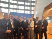 وزير الخارجية والهجرة يلتقى مع النواب اليونانيين بالبرلمان الاوروبي