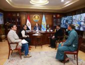 محافظ كفرالشيخ يستقبل المواطنين لمناقشة عددًا من الشكاوى .. خدمة أهالينا «في مقدمة أولوياتي»