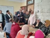 مدير تعليم القليوبية…يتابع أعمال تصحيح الشهادة الإعدادية،،،،