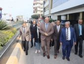 محافظ القليوبية يتفقد الدفعة الأولى من مبادرة وزارة الزراعة واستصلاح الأراضي لإطلاق منافذ متنقلة للسلع والمنتجات الغذائية بعدد من مدن وأحياء المحافظة