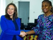 سفيرة جمهورية مصر العربية في سيراليون تلتقي مع وزيرة السياحة والشئون الثقافية السيراليونية