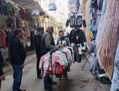 حملة لرفع الإشغالات بشارع مدرسة الصنايع والسوق السياحي في الأقصر