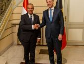 وزير الخارجية والهجرة يلتقى مع رئيس وزراء بلجيكا