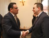 سفير مصر في براج يلتقي مع وزير خارجية التشيك