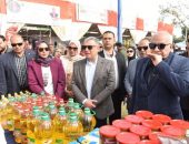 للمرة الثالثة …. افتتاح  “سوق اليوم الواحد” بالإسماعيلية لتوفير السلع الأساسية بأسعار مخفضة