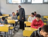 الشيخ فواز عبادى رئيس الإدارة المركزية لمنطقة القاهرة الأزهرية يتابع ختام إمتحانات الشهادة الإعدادية.