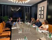 نائب رئيس مجلس الوزراء ووزير الصحة يبحث تعزيز التعاون مع شركة MSD المتخصصة في مجال المستحضرات الدوائية
