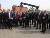 نائب رئيس مجلس الوزراء للتنمية الصناعية وزير الصناعة والنقل يتفقد التشغيل التجريبي لمحطة شحن القطارات بالحاويات بمحطة تحيا مصر متعددة الأغراض بميناء الإسكندرية و يتفقد سير العمل بمعامل الإسكندرية التابعة للهيئة المصرية العامة للمواصفات والجودة
